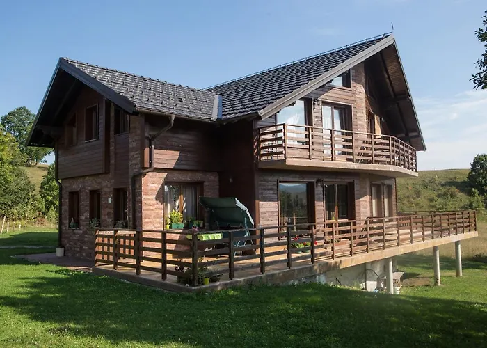 Tennis Club Aparthotel 3*